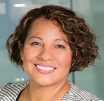 Claire Ashford portret van hoofd compliance financiële regelgeving